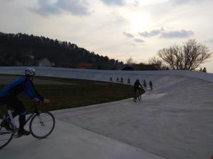 Velodrom, Tamási